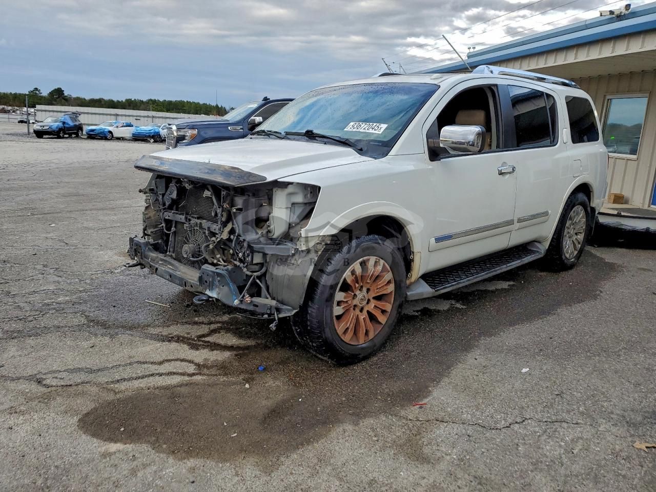 Nissan Armada PLATINUM 5.6L 8 2015