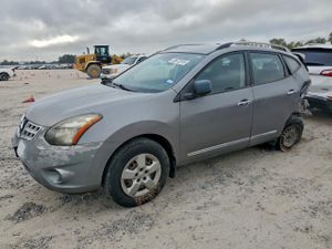 Nissan Rogue S 2.5L 4 2014