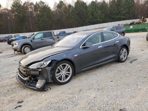Tesla Model S 2014