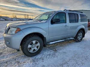 Nissan Pathfinder S 4.0L 6 2010