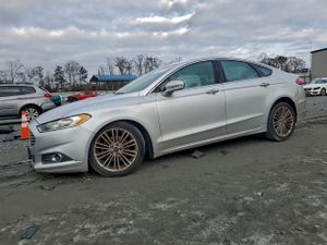 Ford Fusion SE 2.0L 4 2014