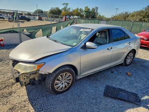 Toyota Camry BASE 2.5L 4 2012