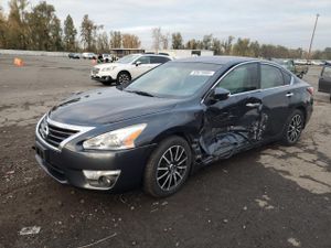 Nissan Altima 2.5 2.5L 4 2015
