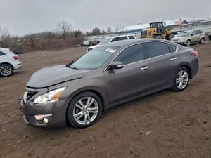 Nissan Altima 3.5S 3.5L 6 2015
