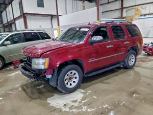 Chevrolet Tahoe K1500 LTZ 5.3L 8 2011