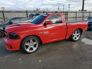 RAM 1500 SPORT 5.7L 8 2014