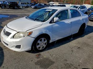 Toyota Corolla BASE 1.8L 4 2010