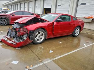 Ford Mustang 3.7L 6 2013
