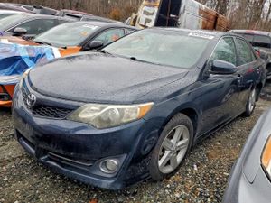Toyota Camry L 2.5L 4 2014