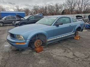 Ford Mustang 4.0L 6 2005
