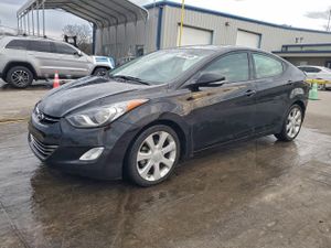 Hyundai Elantra GLS 1.8L 4 2013
