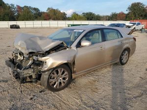 Toyota Avalon BASE 3.5L 6 2012