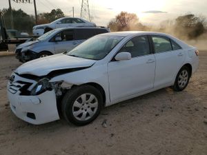 Toyota Camry BASE 2.5L 4 2011