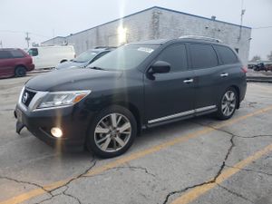 Nissan Pathfinder S 3.5L 6 2015