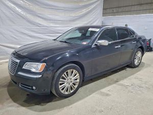 Chrysler 300C 5.7L 8 2013