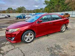 Toyota Camry L 2.5L 4 2013