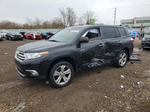 Toyota Highlander LIMITED 3.5L 6 2013