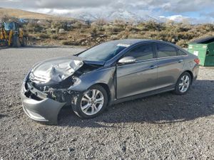 Hyundai Sonata SE 2.4L 4 2012