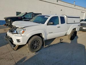 Toyota Tacoma 4.0L 6 2014