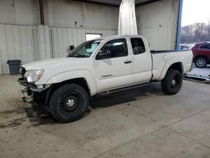 Toyota Tacoma ACCESS CAB 4.0L 6 2015