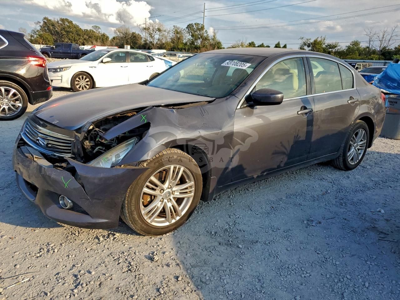 Infiniti G37 3.7L 6 2013
