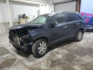 Kia Sorento LX 2.4L 4 2013