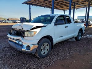 Toyota Tundra DOUBLE CAB SR5 4.6L 8 2012