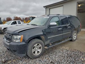 Chevrolet Suburban K1500 LTZ 5.3L 8 2013