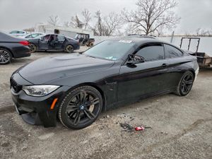 BMW M4 3.0L 6 2015