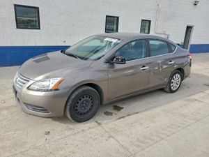 Nissan Sentra S 1.8L 4 2015
