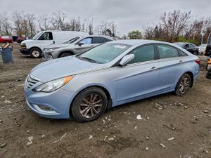 Hyundai Sonata GLS 2.4L 4 2013