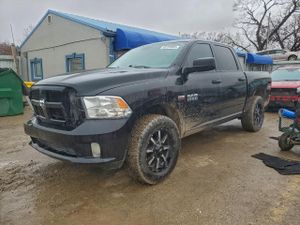 RAM 1500 ST 5.7L 8 2014