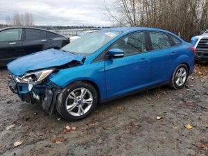 Ford Focus SE 2.0L 4 2014