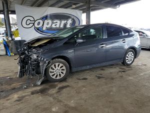 Toyota Prius 1.8L 4 2015