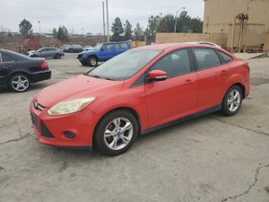 Ford Focus SE 2.0L 4 2013