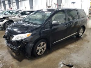 Toyota Sienna 3.5L 6 2017