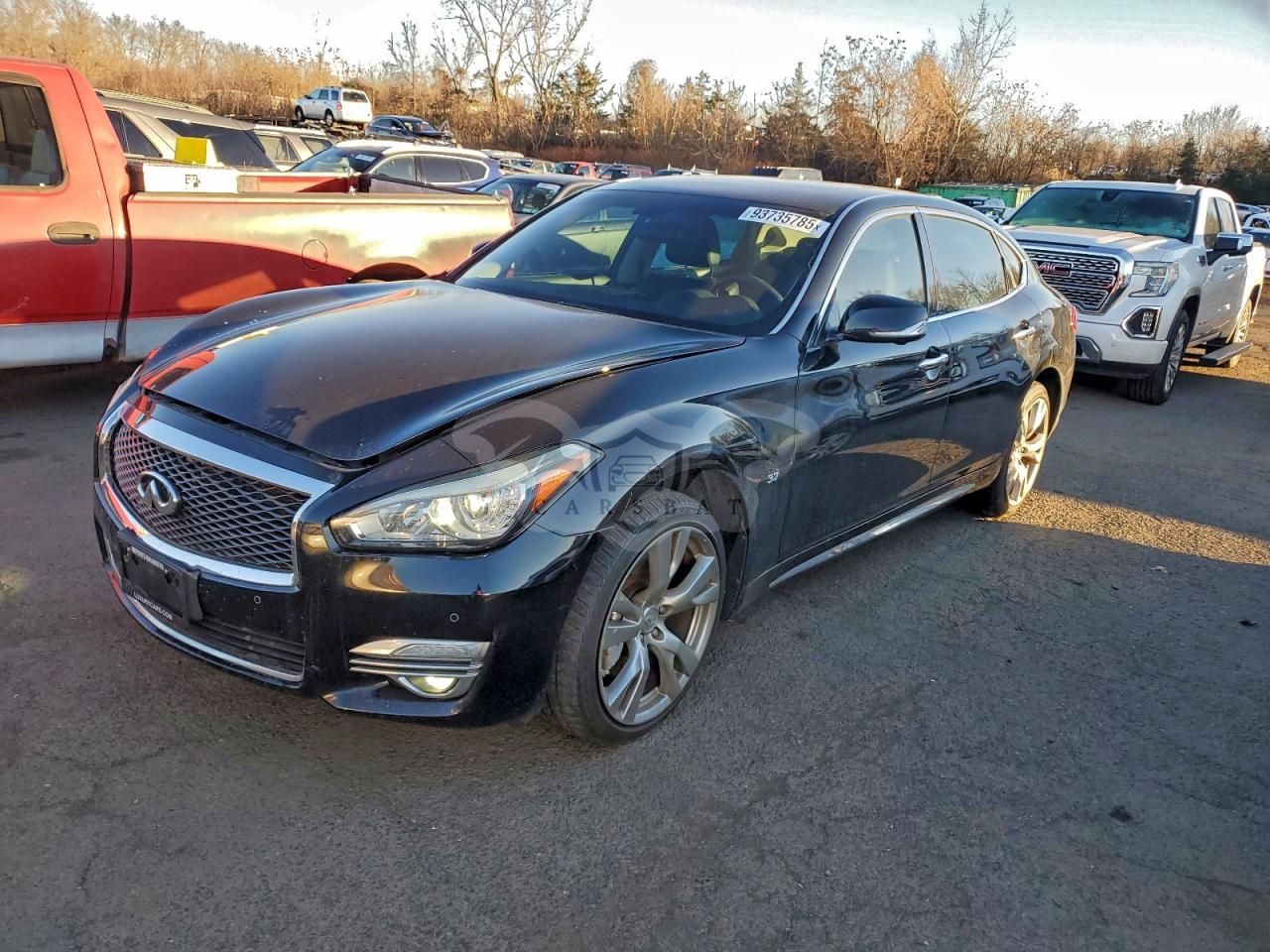 Infiniti Q70 3.7 3.7L 6 2015