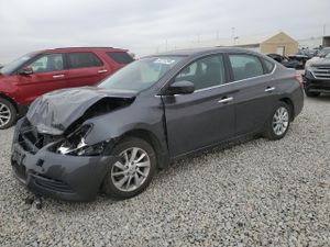 Nissan Sentra S 1.8L 4 2015