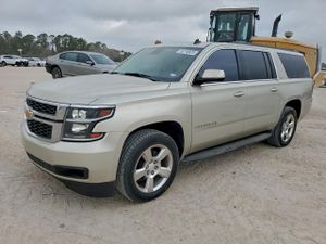 Chevrolet Suburban C1500 LT 5.3L 8 2015