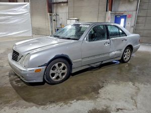 Mercedes-Benz E 320 3.2L 6 2000