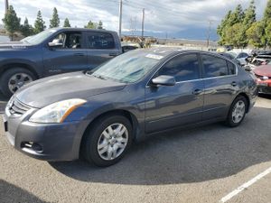 Nissan Altima BASE 2.5L 4 2012