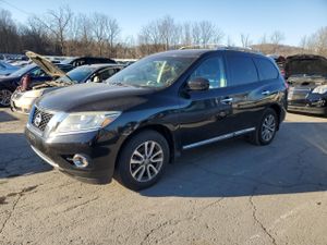 Nissan Pathfinder S 3.5L 6 2014