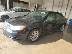 Chrysler 200 TOURING 2.4L 4 2013