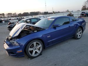 Ford Mustang GT 5.0L 8 2013