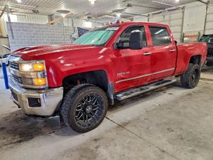 Chevrolet Silverado 1500 K2500 HEAVY DUTY LTZ 6.6L 8 2015