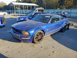 Ford Mustang GT 4.6L 8 2005