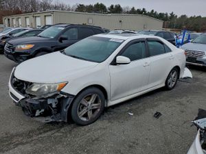 Toyota Camry L 2.5L 4 2014