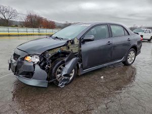 Toyota Corolla BASE 1.8L 4 2010