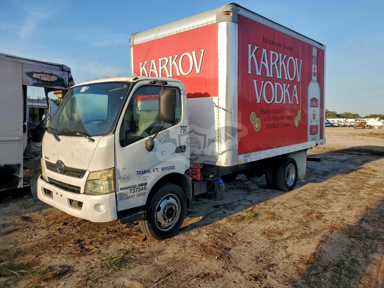 Hino Motors 195 5.1L 4 2015