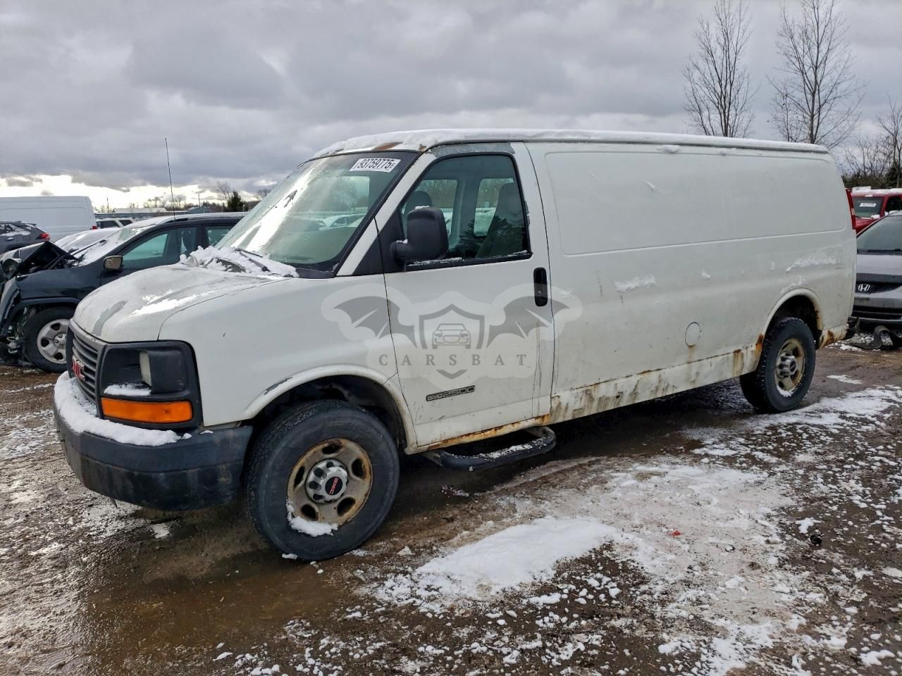 GMC Savana G2500 6.0L 8 2006